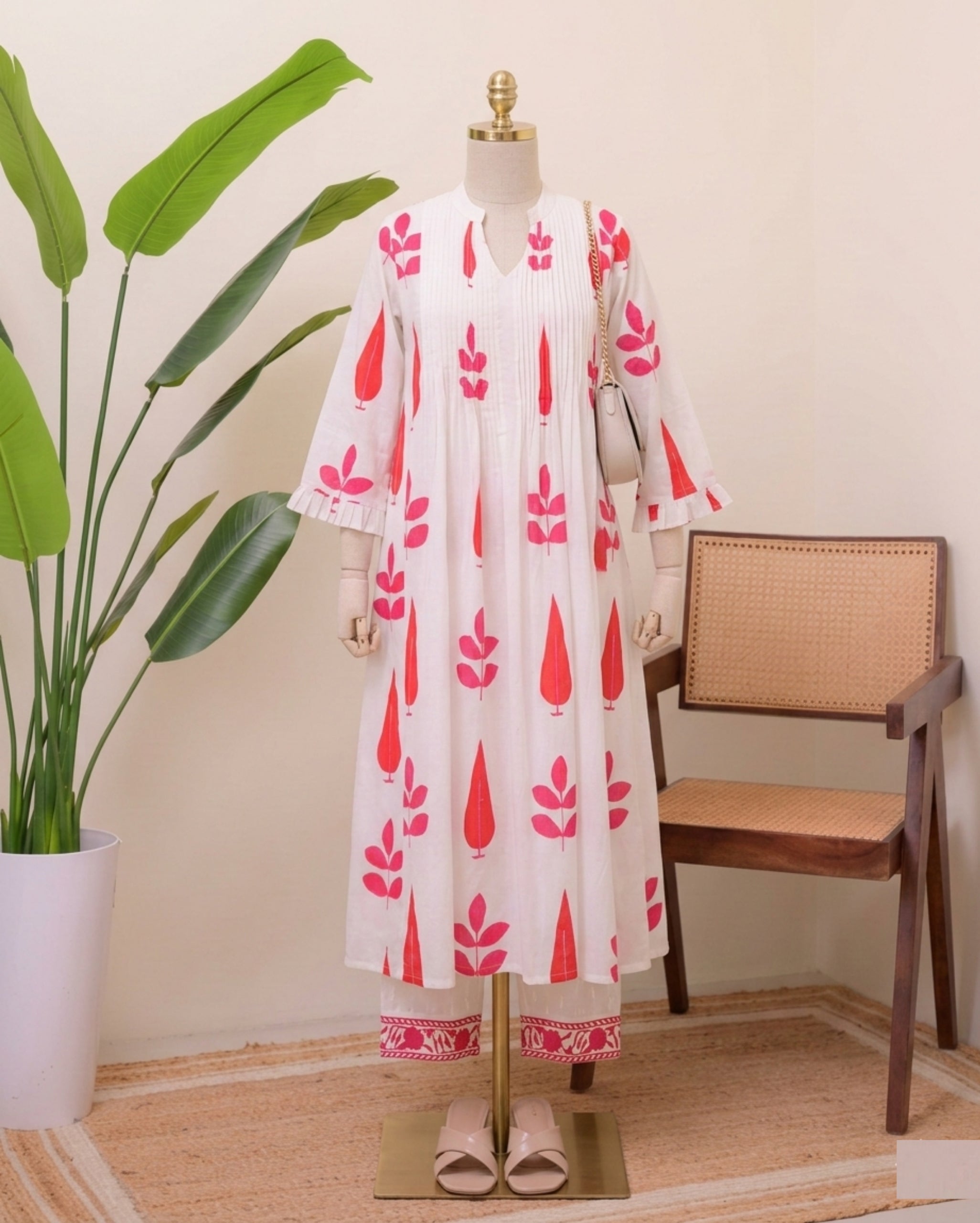 White Blue/Red Handblock Printed Premium Cotton Kurta Set for Women