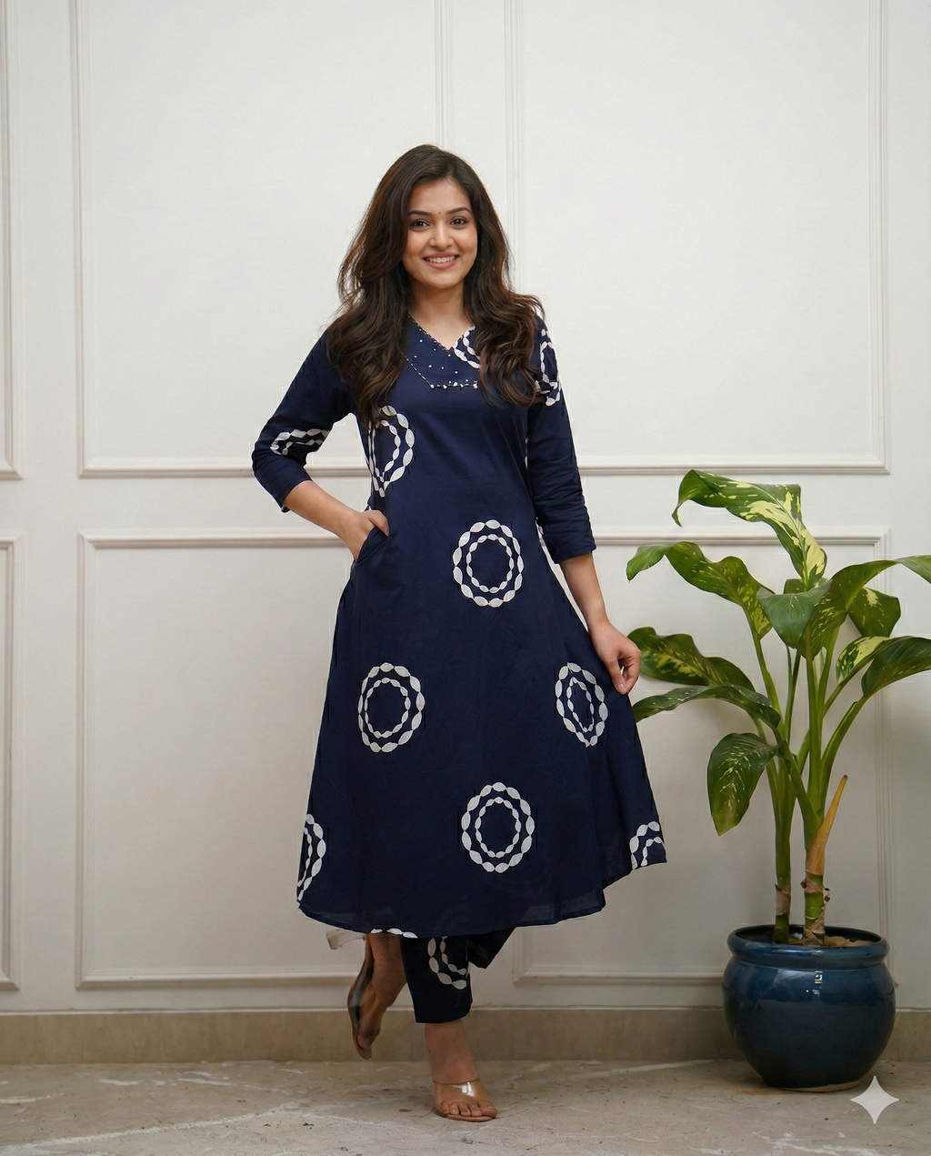 Women Ethnic Motifs Dyed Regular Pure Cotton Kurta with Trousers | Women's Kurti and Pant